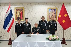 ต้อนรับ พลโท เกรียงชัย ประสงค์สุกาญจน์ เจ้ากรมแพทย์ทหารบก และคณะ ในโอกาสเดินทางมาตรวจเยี่ยม หน่วยขึ้นตรง ศูนย์อำนวยการแพทย์พระมงกุฎเกล้า เพื่อรับทราบแผนปฏิบัติงาน